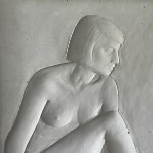 Bas-relief en céramique - Jeune femme avec coupe carrée, une œuvre d'art unique.